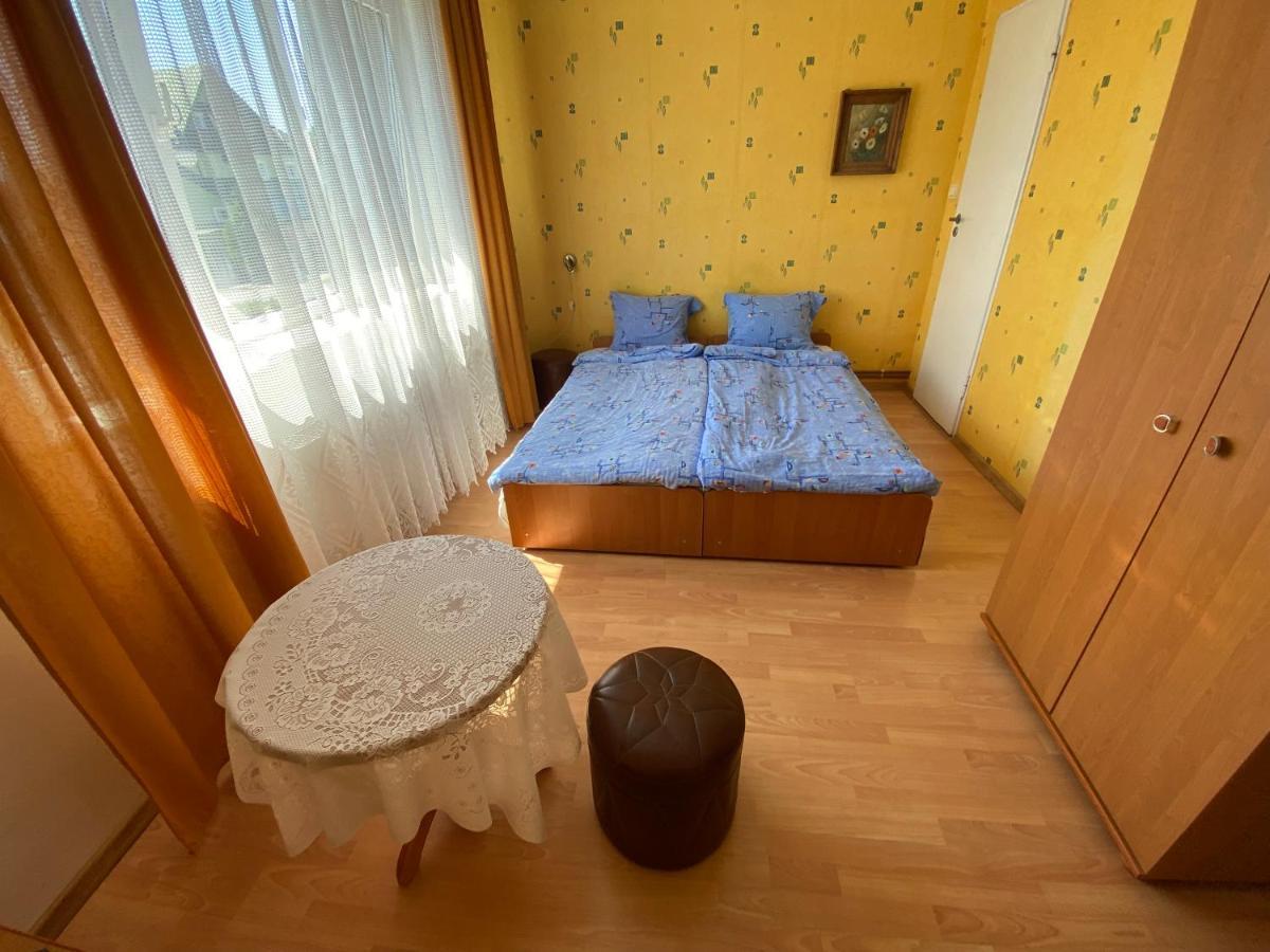 Willa Malwa Rewal Room photo
